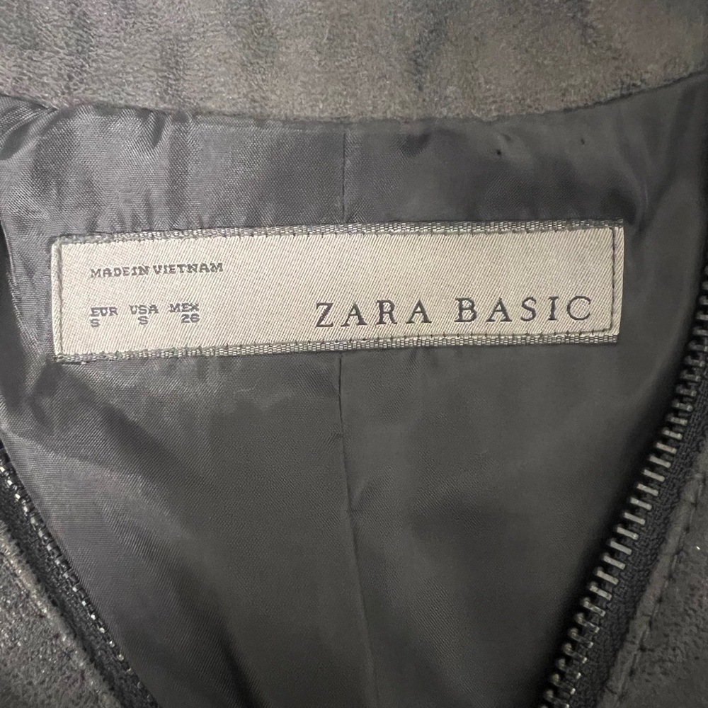 Zara Basic Short Sleeve Jacket, Size Small, Dark … - image 2